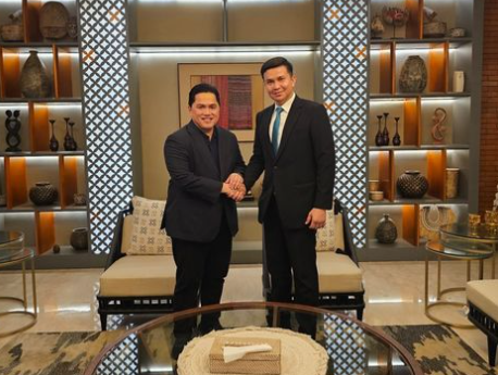 Menteri BUMN Erick Thohir bersama Wamildan Tsani. (Foto: instagram Wamildan)