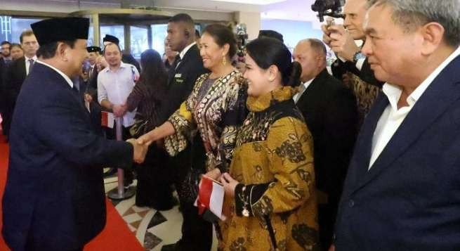 Presiden Republik Indonesia, Prabowo Subianto, tiba di salah satu hotel di Rio de Janeiro. (Foto: BPMI Setpres)