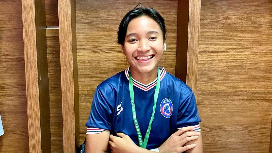 Citra Ramadhani dengan balutan seragam biru Arema FC Women (Foto: Citra Ramadhani)