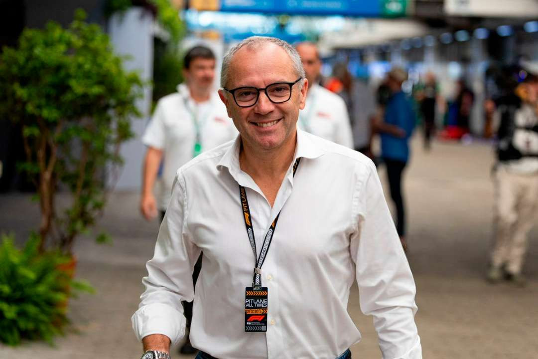 CEO F1 Stefano Domenicalli sempat dikabarkan akan tinggalkan F1 dan beralih ke MotoGP. (Foto: X)