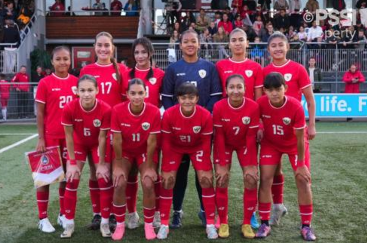 Timnas Indonesia mengawali pertandingan di turnamen Piala AFF Wanita, pada Sabtu 23 November 2024 dengan melawan Kamboja, di Laos. (Foto: PSSI)