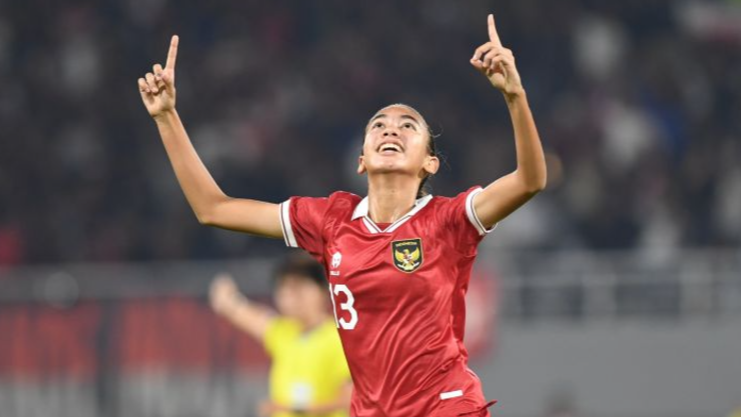 Timnas Indonesia dipastikan melaju ke Piala AFF Wanita 2024. Hasil ini didapat setelah Garuda Pertiwi mengalahkan Malaysia dengan skor 1-0. (Foto: X Ant)