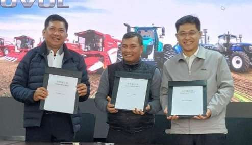 Dirut PT Nusantara Halid, Andi Nursyam Halid, usai penandatanganan kerjasama di pabrik Weichai Lovol Intelligent Agriculture Technology Co. Ltd. di Kota Weifang, Shandong, China. (Foto: Istimewa)