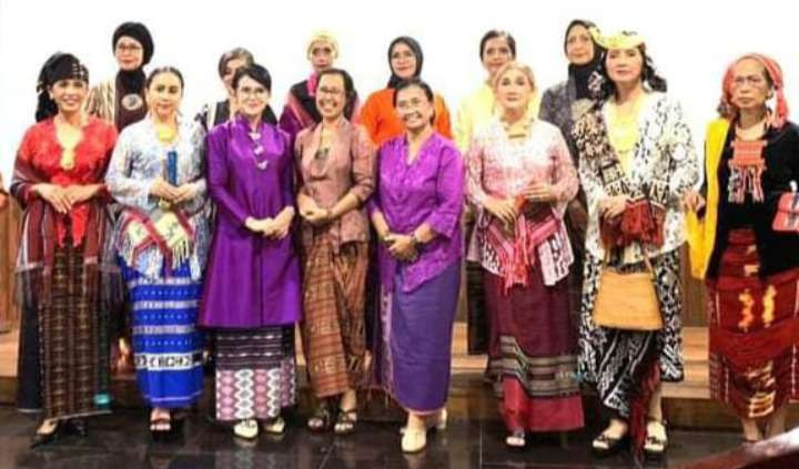 Para pegiat dan pelestari kebaya Indonesia menyambut gembira pengakuan UNESCO. (Foto: Istimewa),