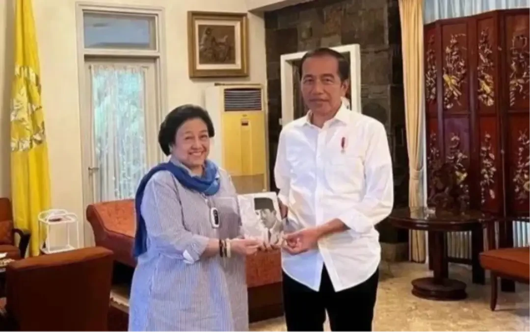 Pertemuan. Presiden RI ke-7 Jokowi bertemu Ketua Umum PDI P Megawati Soekarno Putri di Batutulis Bogor, pada Sabtu 8 Oktober 2022  (Foto: Dok PDI P)