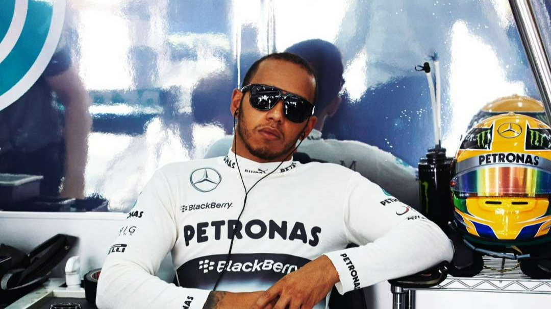 Lewis Hamilton mengaku tertarik untuk memiliki tim MotoGP