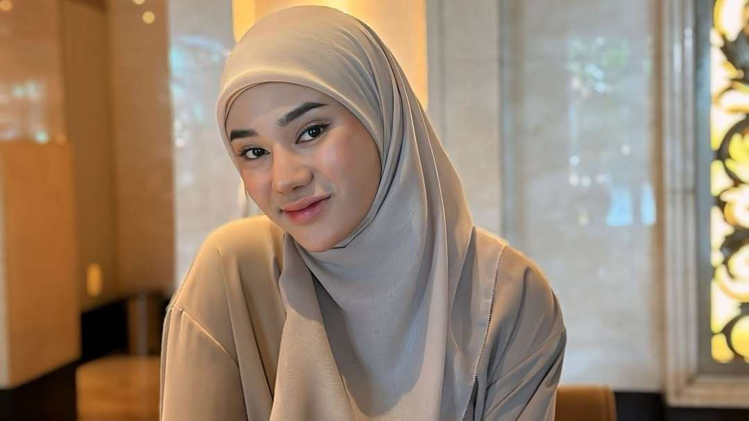 Selebgram Clara Shafira terseret video viral Gus Miftah dengan tukang es teh, Sunhaji. (Foto: Instagram @clarashintareal)