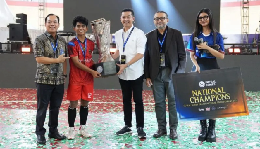 Wamen Kemenpora Taufik Hidayat berharap kejuaraan futsal Grand National Champoionship Series 2024 berkelanjutan. (Foto: Antara)