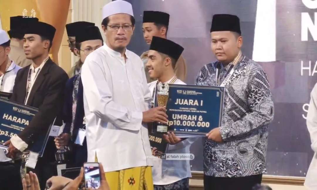 Olimpiade Santri Nusantara (OSN) 2024 yang diselenggarakan di Pondok Pesantren Al Falah Ploso Mojo Kediri resmi ditutup dengan upacara penutupan (Foto: istimewa)