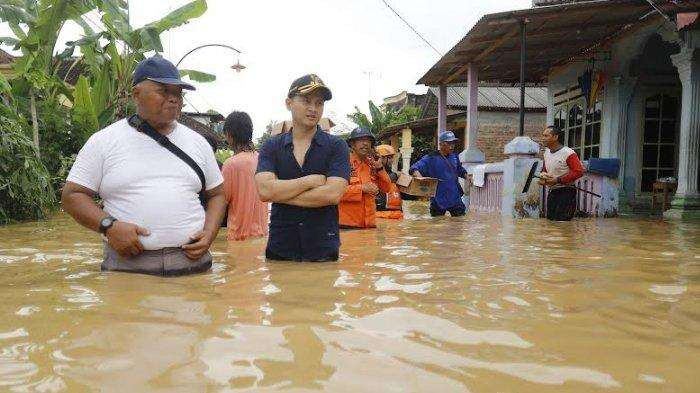 Hujan deras yang mengguyur Kabupaten Trenggalek selama beberapa jam menyebabkan tiga kecamatan terendam banjir pada Senin 16 Desember 2024. (Foto: BPBD Trenggalek)