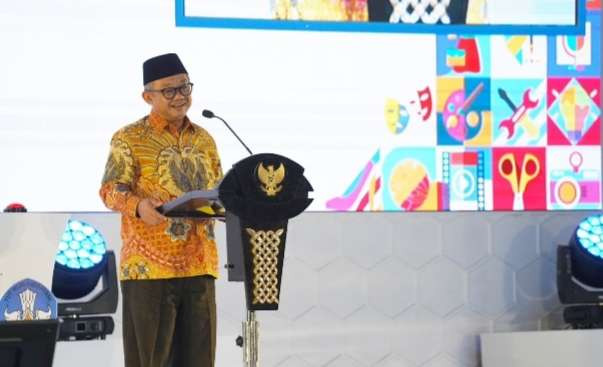 Mendidikdas Abdul Mu'ti bangga lulusan Lembaga Kursus dan Pelatihan (LKP) dibutuhkan sampai luar negeri. (Foto: Vokasi )