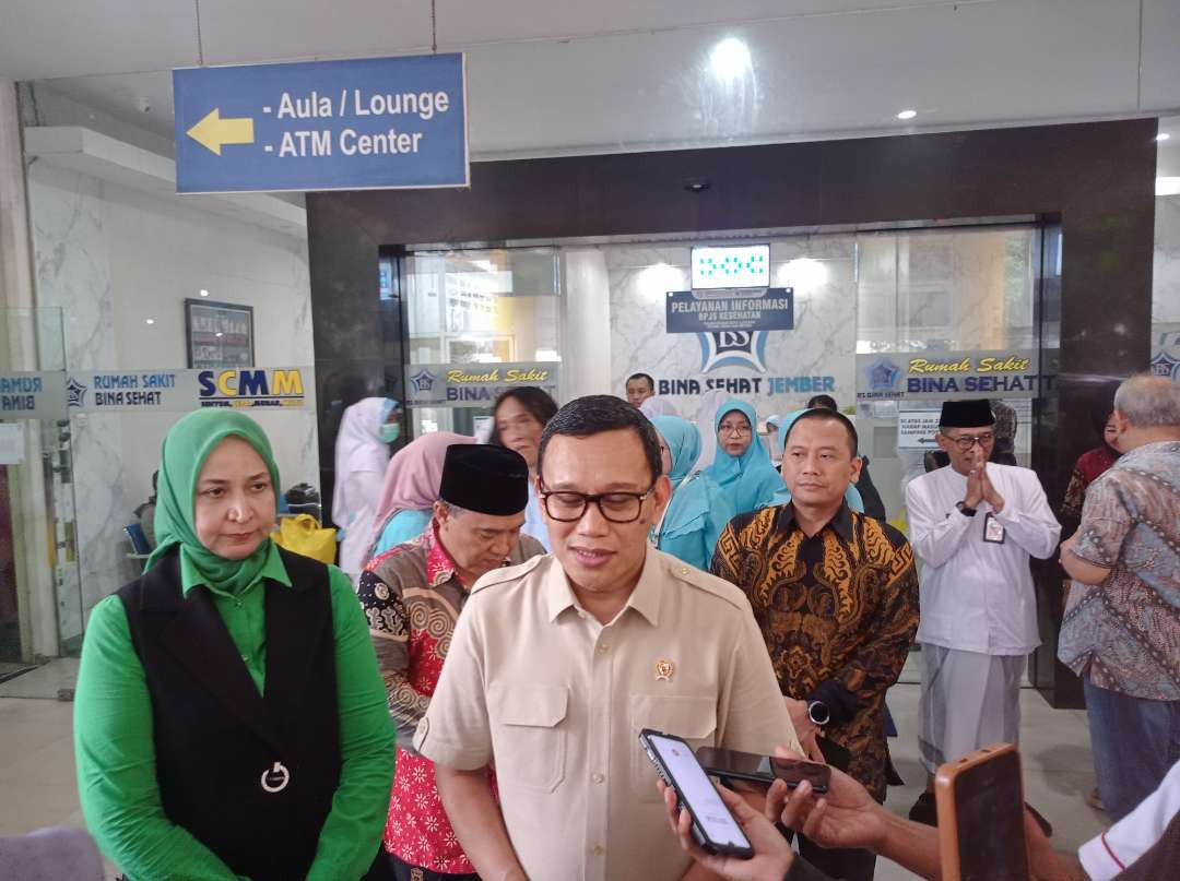 Menteri Perlindungan Pekerja Migran (P2MI) Abdul Kadir Karding saat memaparkan jumlah permintaan tenaga kerja dari luar negeri ke Indonesia (Foto: Rusdi/Ngopibareng.id)