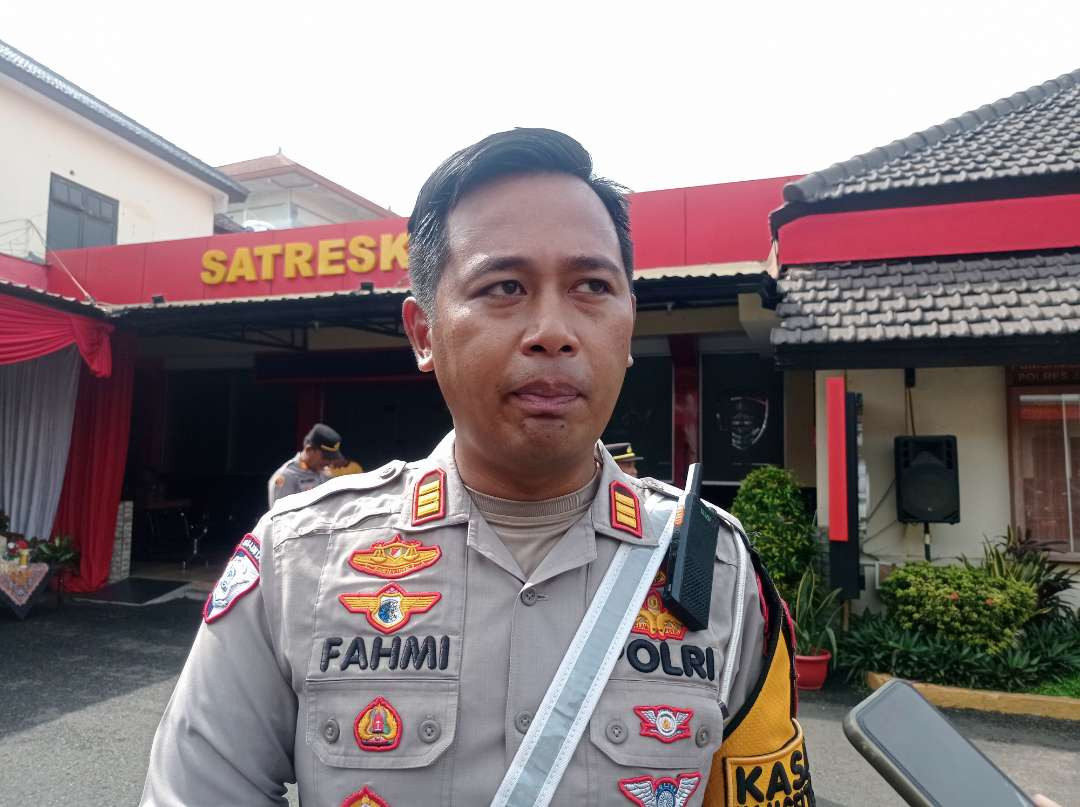 Kasatlantas Polres Jember, AKP Achmad Fahmi Adiatma. (Foto: Rusdi/Ngopibareng.id)