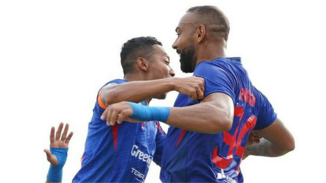 Selebrasi gol Arema FC ke gawang PSBS (Foto: Arema FC)