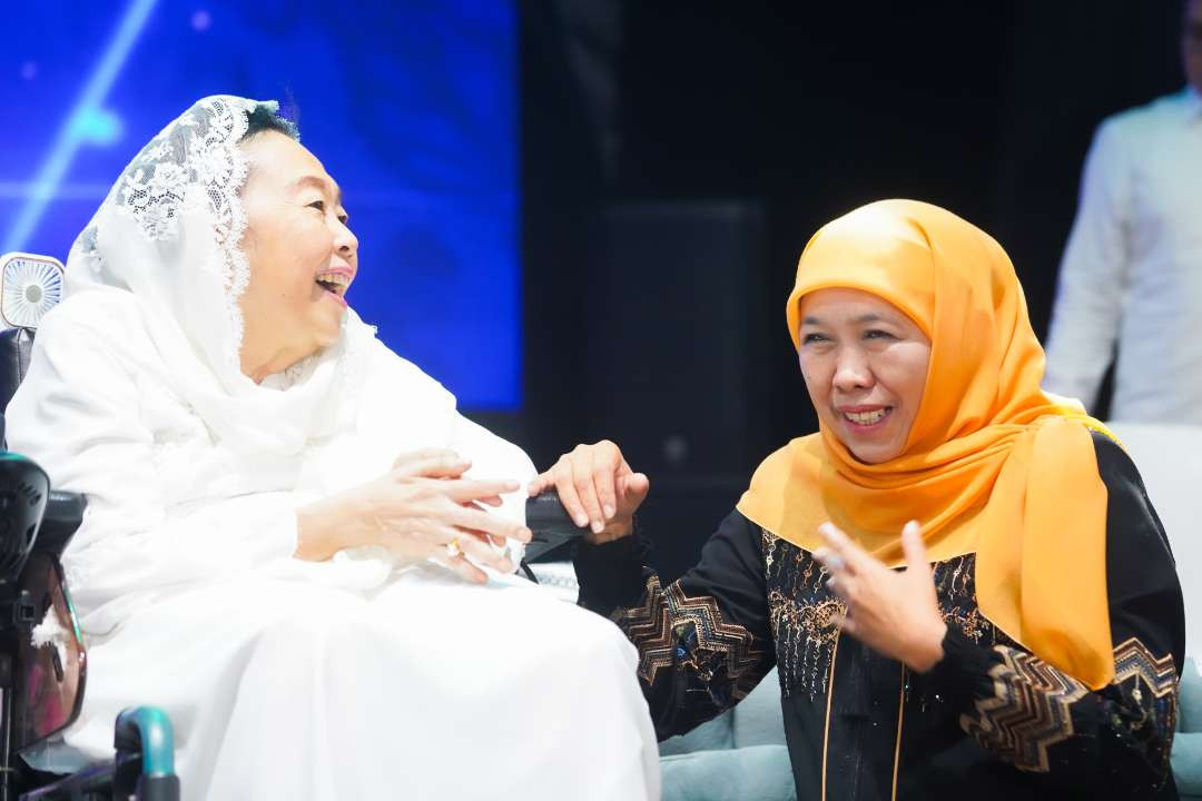 Calon Gubernur Jawa Timur terpilih, Khofifah Indar Parawansa, menghadiri Haul KH Abdurrahman Wahid atau Gus Dur yang ke-15. (Foto: Khofifah IP)