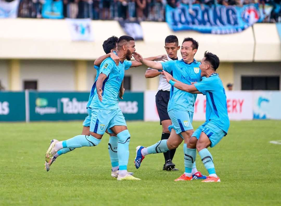 Pemain Persela Lamongan saat selebrasi usai membobol gawang lawan. (Foto: Istimewa)