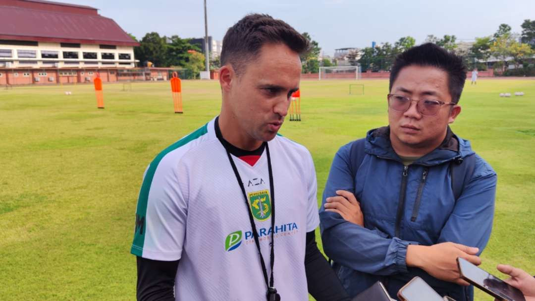 Pelatih Persebaya, Paul Munster. (Foto: Fariz Yarbo/Ngopibareng.id)