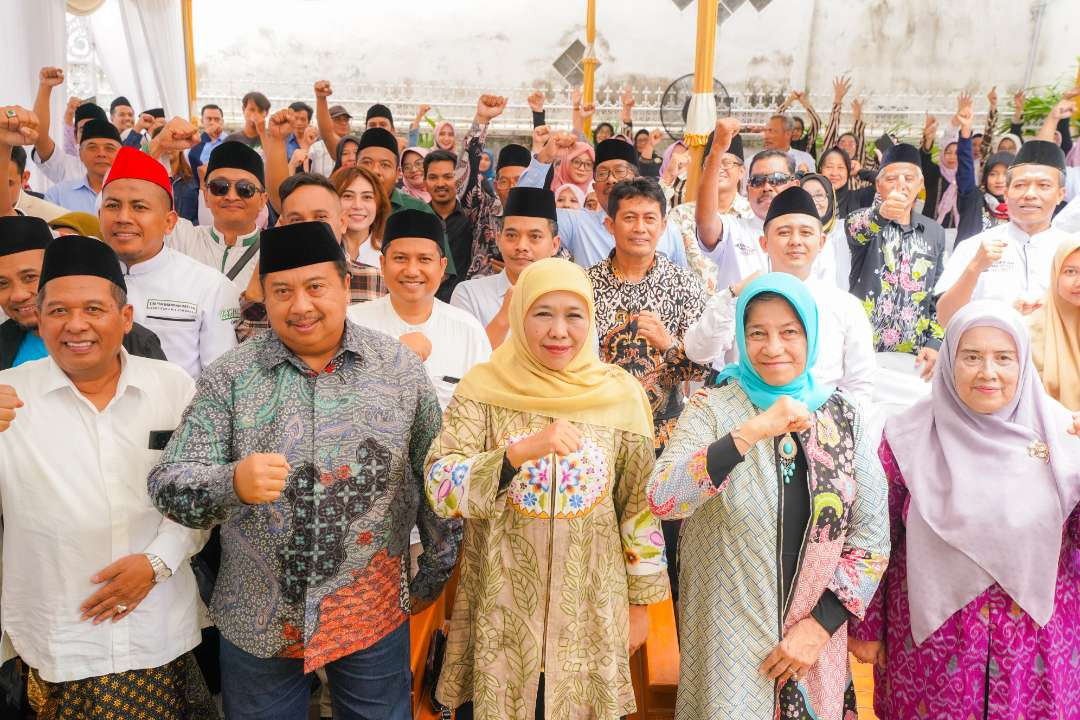 Tasyakuran dan doa bersama Tim Pemenangan Khofifah-Emil Jombang di kawasan Jombatan, Kabupaten Jombang, Sabtu 28 Desember 2024. (Foto: Istimewa)