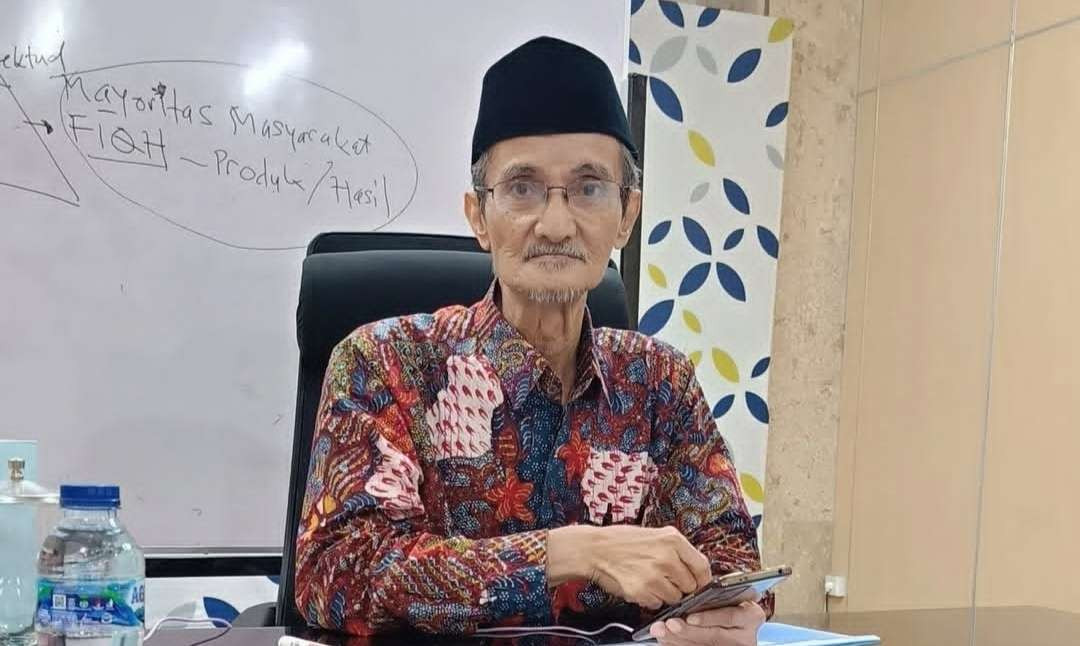 KH Husein Muhammad, ulama pesantren yang menyelaraskan ilmu dan ibadah. (Foto: dok/ngopibareng.id)