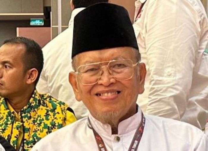 Prof Dr KH Ridlwan Nasir wafat setelah menunaikan ibadah umrah di Tanah Suci, Makkah. (Foto: dok/ngopibareng.id)