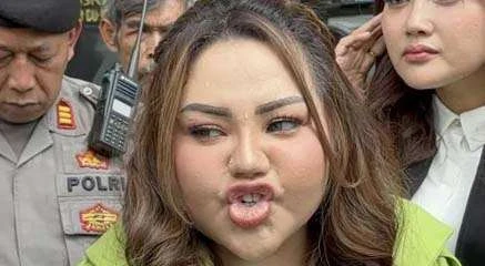 Lisa Mariana Muncul di Sidang Perdana Gugatannya terhadap Ridwal Kamil