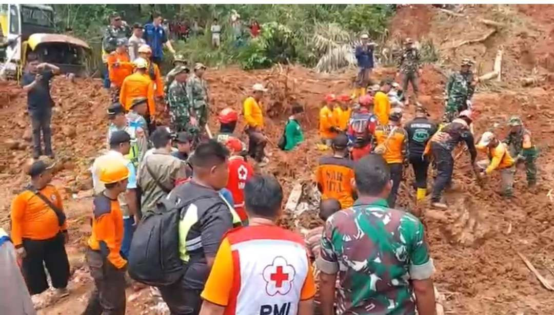 Gubernur Ahmad Luthfi mengimbau kepada seluruh masyarakat Jawa Tengah untuk meningkatkan kewaspadaan terkait ancaman bencana alam yang terjadi di wilayah masing-masing.(Foto: dok/Pemprov Jateng)