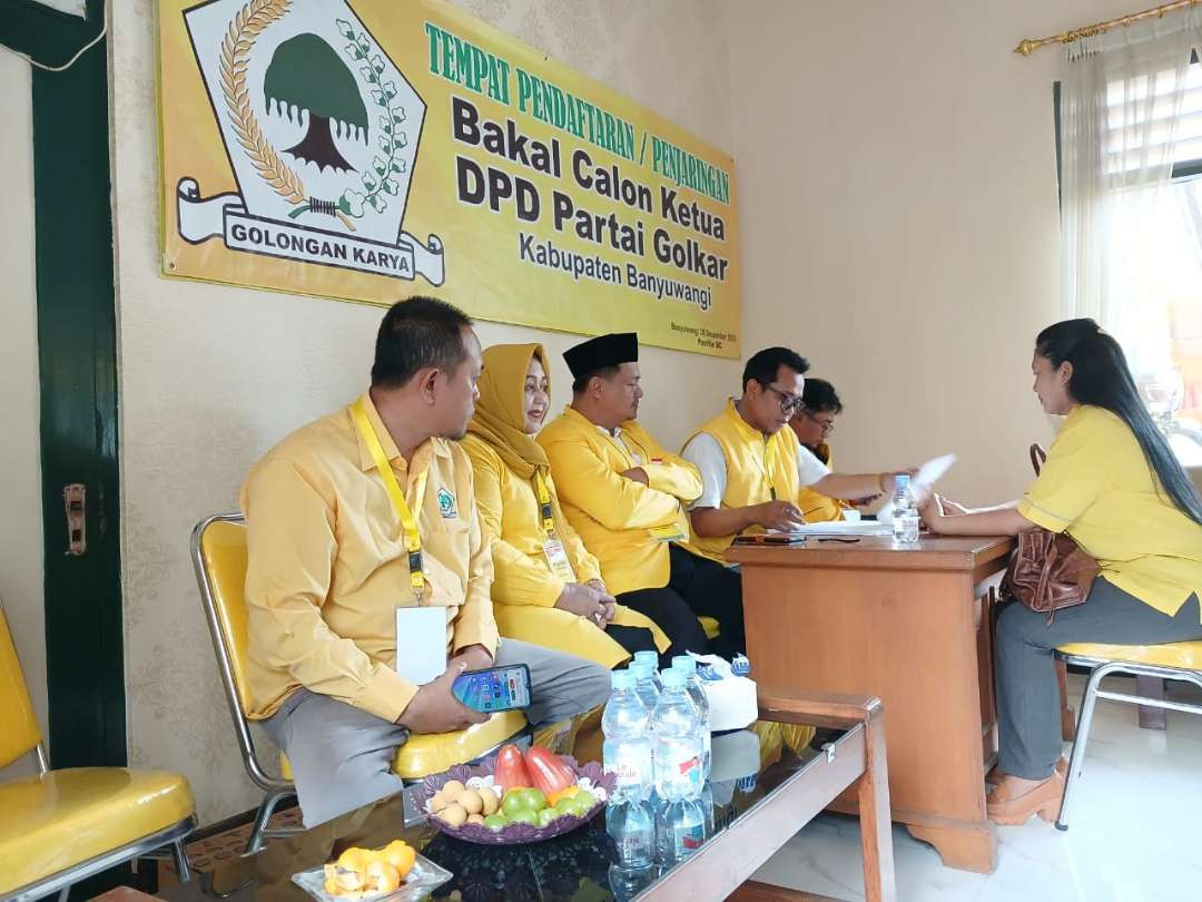 Pendaftaran bakal calon Ketua DPD Partai Golkar Banyuwangi. (Foto: Istimewa)