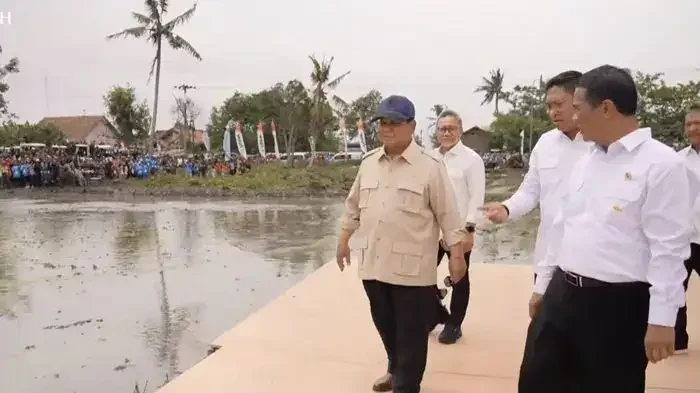 Presiden hadiri panen raya dan umumkan cadangan beras nasional menembus 3 juta ton, tertinggi sepanjang sejarah Indonesia. (Foto: Setpres)