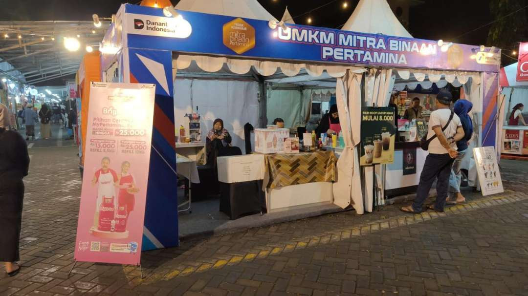 Pertamina mengahadirkan promo refill bright gas pada bazaar ramadan di seberang masji Al Akbar. (Foto: Istimewa)