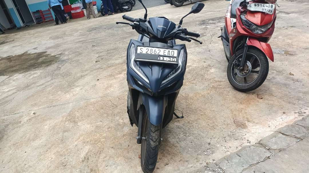 Dua kendaraan yang terlibat kecelakaan lalu lintas. (Foto: Satlantas Polres Tuban)