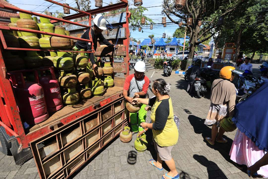 Operasi pasar elpiji 3 kg di Banyuwangi. (Foto: Istimewa)