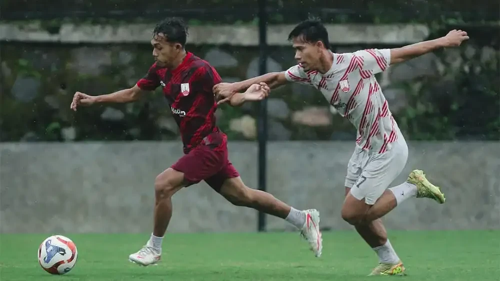Persis Solo hadapi 5 laga berat April 2026 di BRI Super League. Simak jadwal lengkap dan peluang Laskar Sambernyawa menjauh dari zona merah. (Foto: Ileague.id)