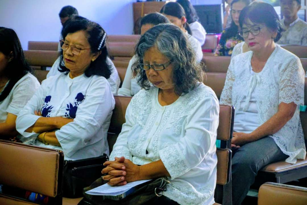 Peringatan Paskah di GKT Kepanjen, sederhana dan penuh kehangatan. (Foto: Aini Arifin/Ngopibareng.id)