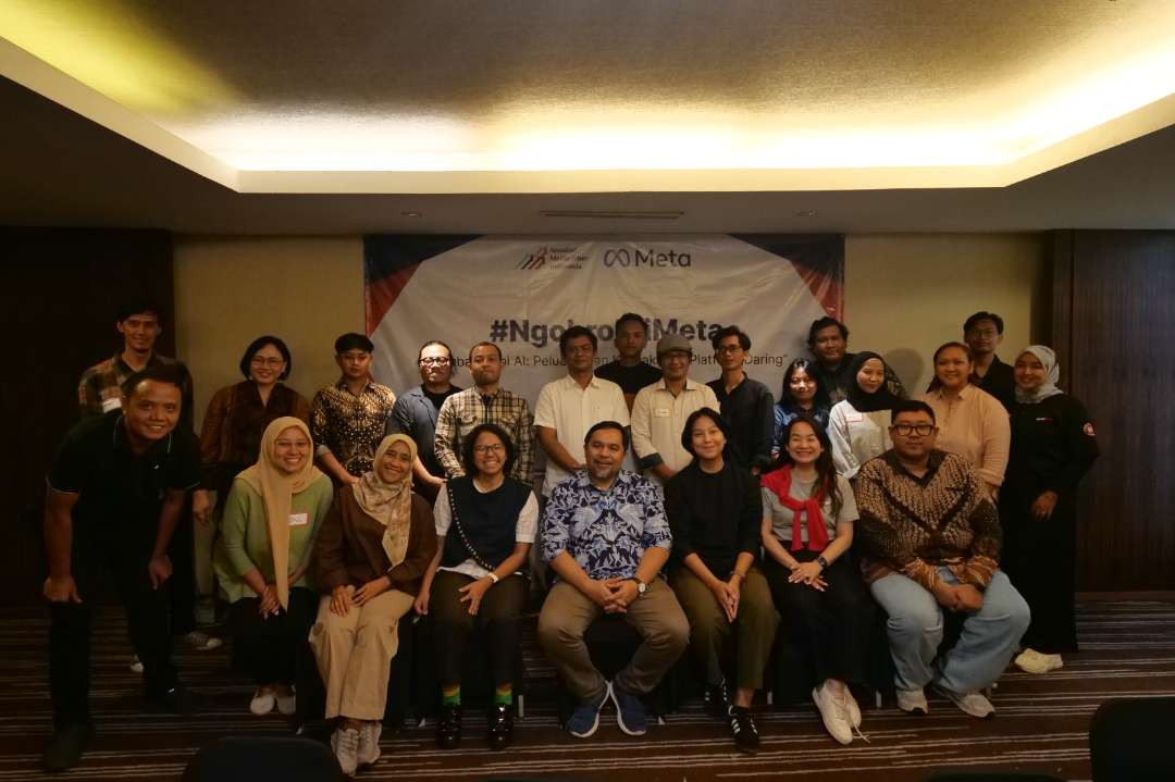 Foto bersama pada acara workshop #NgobroldiMeta yang digelar AMSI dan Meta (Foto:Istimewa)