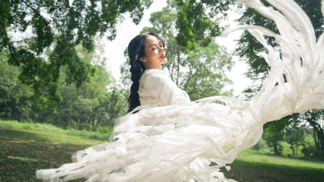 Penyanyi Yura Yunita lepas single baru dengan judul Pertiwi. (Foto: Dok/Yura yunita)