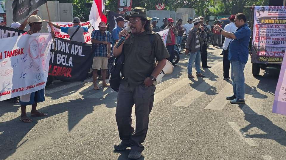 Pokdakan Cahaya Keputih menyayangkan langkah DLH Kota Surabaya yang tetap melanjutkan pembahasan dokumen lingkungan tanpa perhatikan keberatan warga. (Foto: Istimewa)