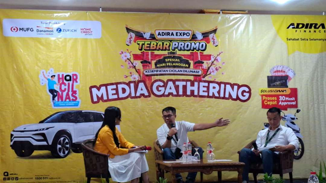 Gelaran Adira Expo kali ini merupakan yang ke-55 dan keempat kalinya digelar di Kota Kediri. Target yang ditetapkan adalah 300 kontrak pembiayaan dalam satu kegiatan. (Foto: Fendi/Ngopibareng.id)